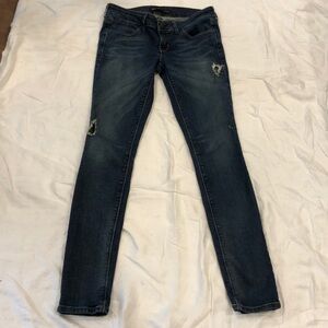 Divine Rights of Denim Skinny Leg Jeans Size 28